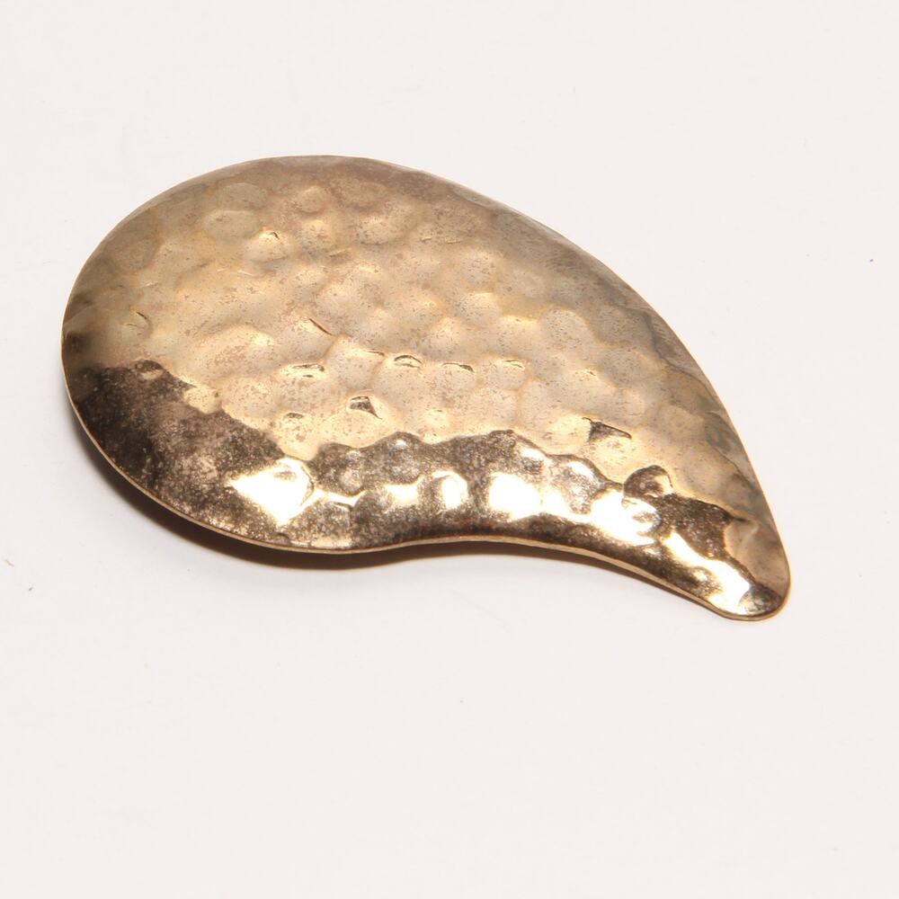 Vintage Goldtone Teardrop Scarf Clip Hammered